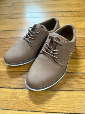 Kids Casual Lace-Up Shoes in Brown